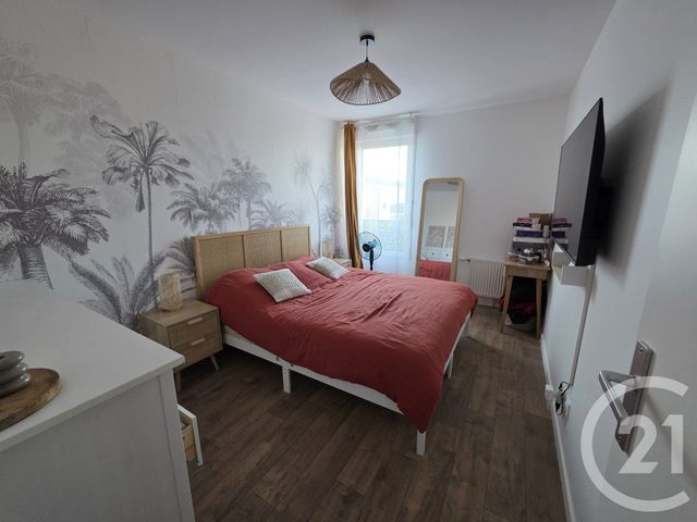 Appartement Duplex à vendre - 4 pièces - 81.35 m2 - MESSY - 77 - ILE-DE-FRANCE - Century 21 Sp Immobilier