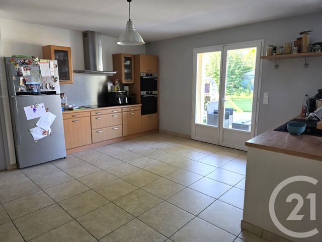 maison à vendre - 6 pièces - 242.7 m2 - ST PATHUS - 77 - ILE-DE-FRANCE - Century 21 Sp Immobilier