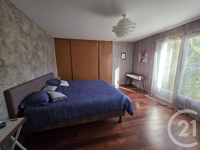 maison à vendre - 6 pièces - 242.7 m2 - ST PATHUS - 77 - ILE-DE-FRANCE - Century 21 Sp Immobilier